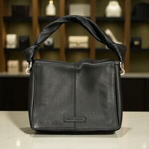 Vince Camuto Black Leather Hobo Shoulder Bag Gold Hardware Zip Lining